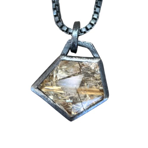 Geometric Bezels: Pendant Edition with Baleigh Acebo. March 15 from 9:30-5:30