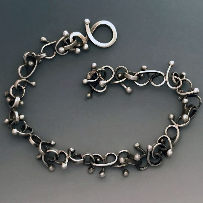 Modern chain bracelet by Suzanne Williams