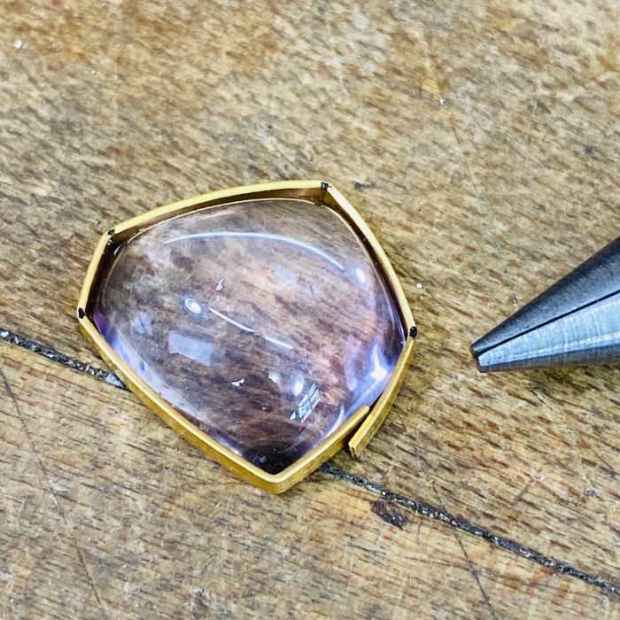 "Little Weirdos": Setting Asymmetrical Cabochons with Alex Boyd: September 12