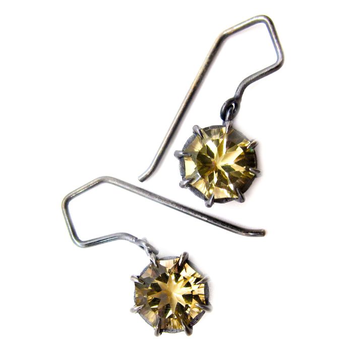 Talon Prong Earrings with Baleigh Acebo: July 12 from 9:30-5:30