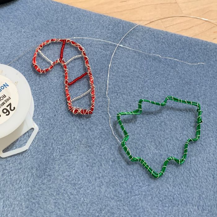 Wire-formed Ornaments: December 13 from 1:00-2:00